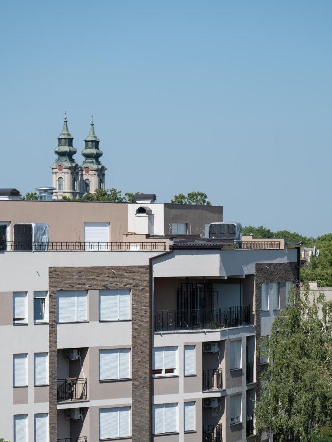 Green Apple Apartment Subotica Extérieur photo